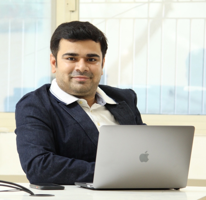 About CEO